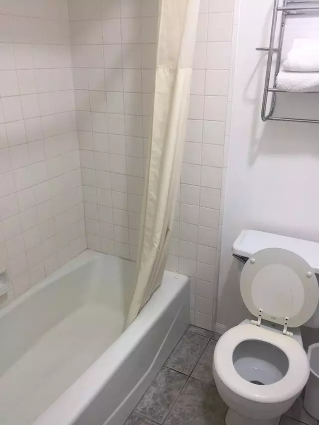 Executive Inn Suites