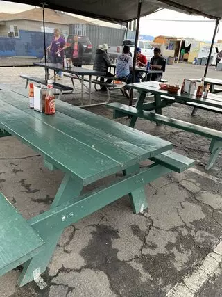 Las Cazuelitas Mariscos