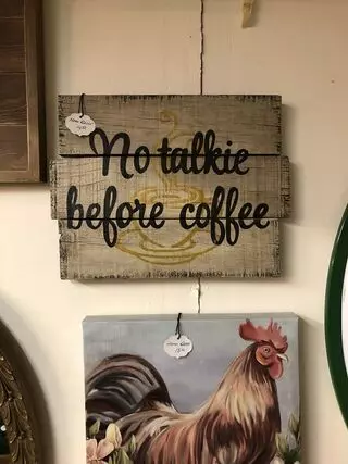 Vintage Home Antique Gallery