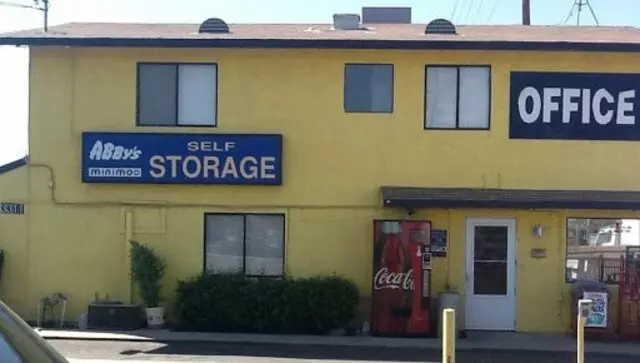 U-Haul Neighborhood Dealer