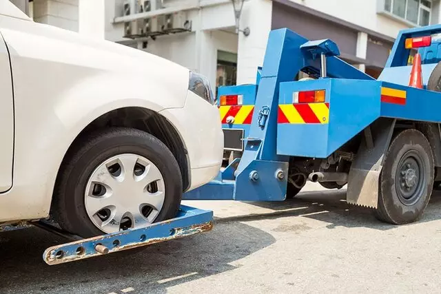Bakersfield Towing & Wrecker