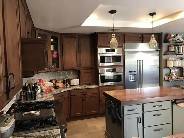 DreamMaker Bath & Kitchen