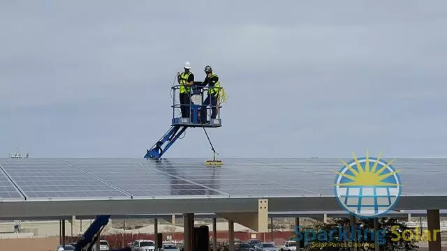 Sparkling Solar Cleaning