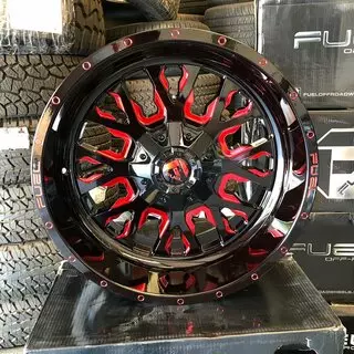 Toro’s Tires & Auto Glass