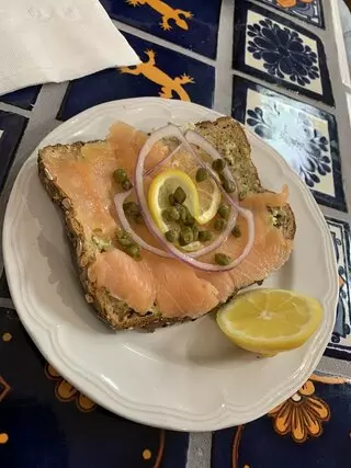 Simply Healthy Cafe