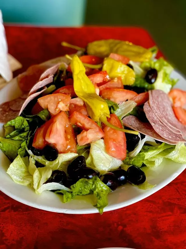 Rosa&apos;s Italian Restaurant