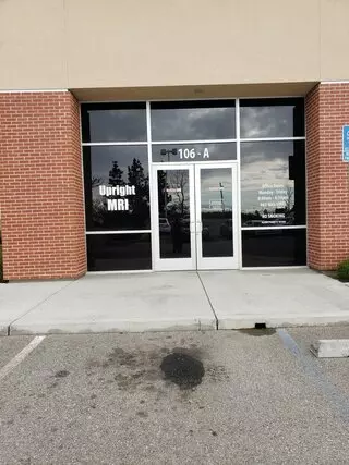 Bakersfield Upright MRI