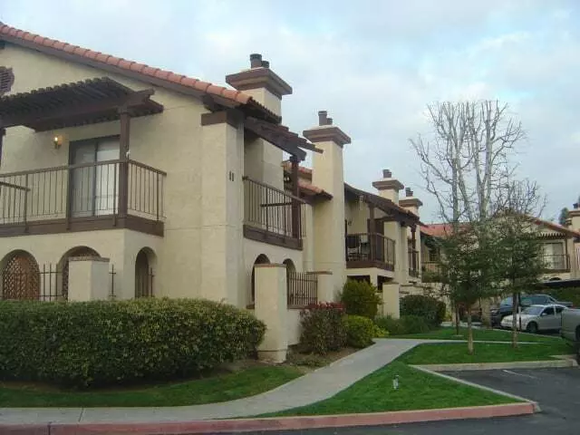 Villa Sienna Apartments